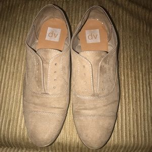 Tan Oxford Shoes